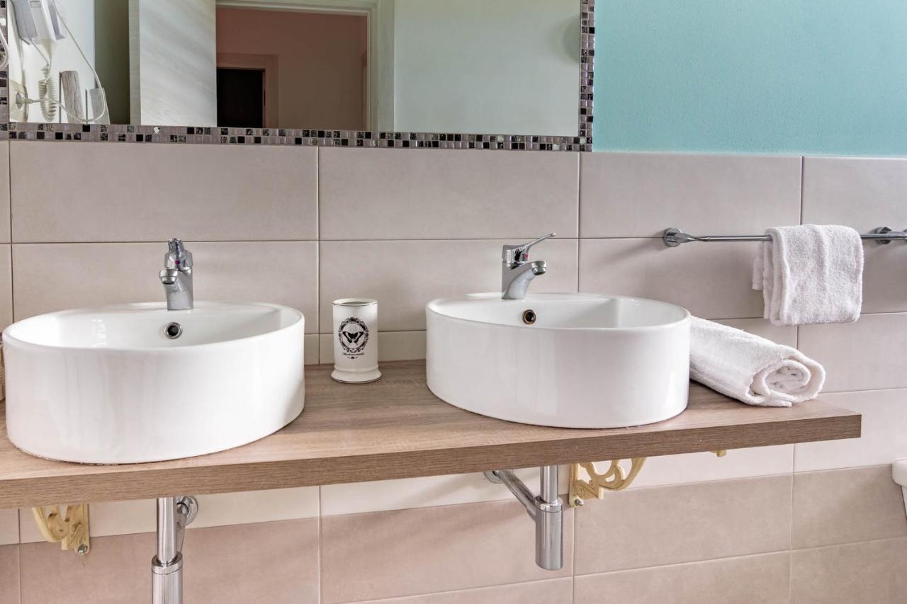 La Poggiata Aparthotel Monterotondo  Ngoại thất bức ảnh