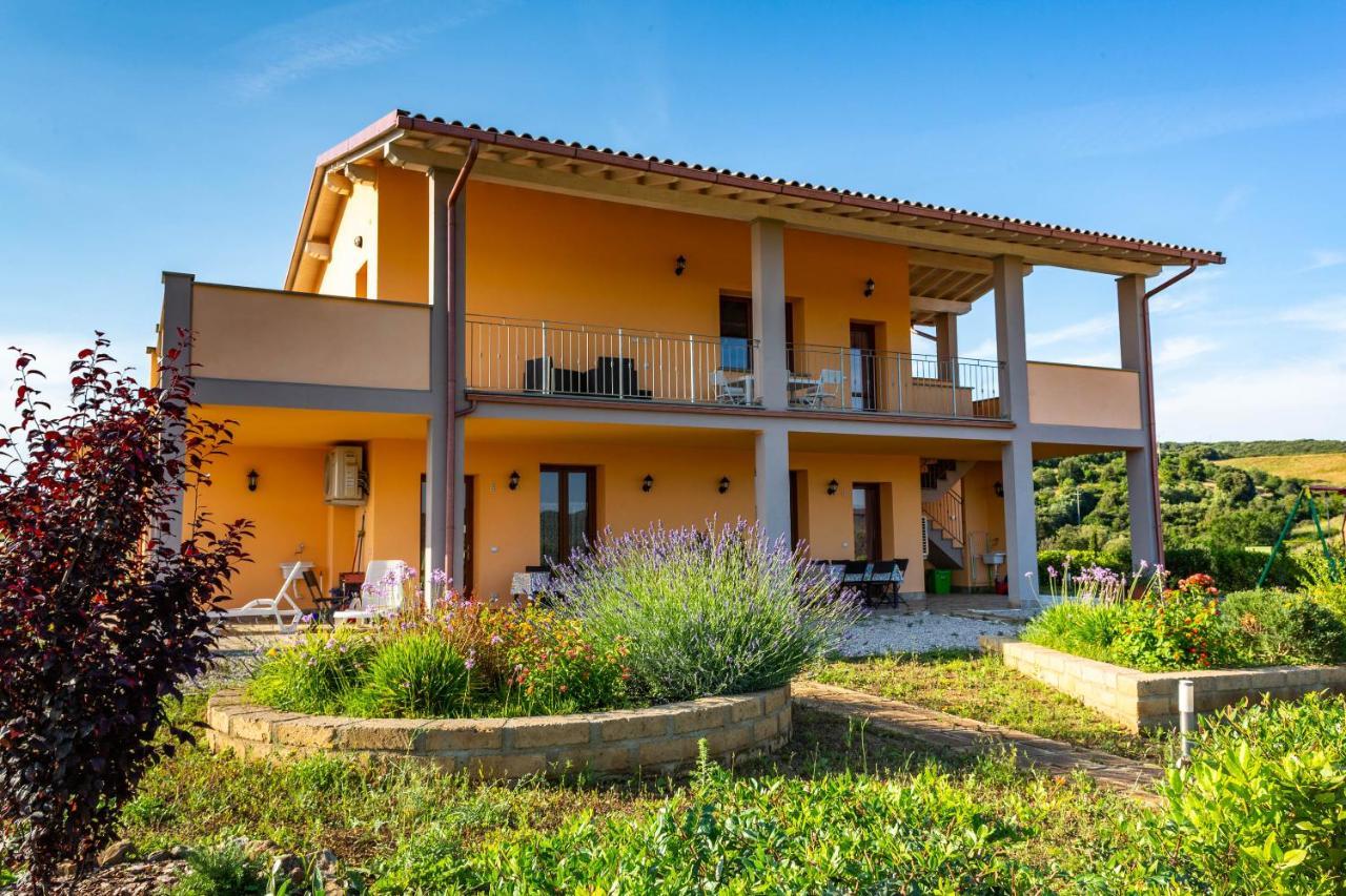 La Poggiata Aparthotel Monterotondo  Ngoại thất bức ảnh