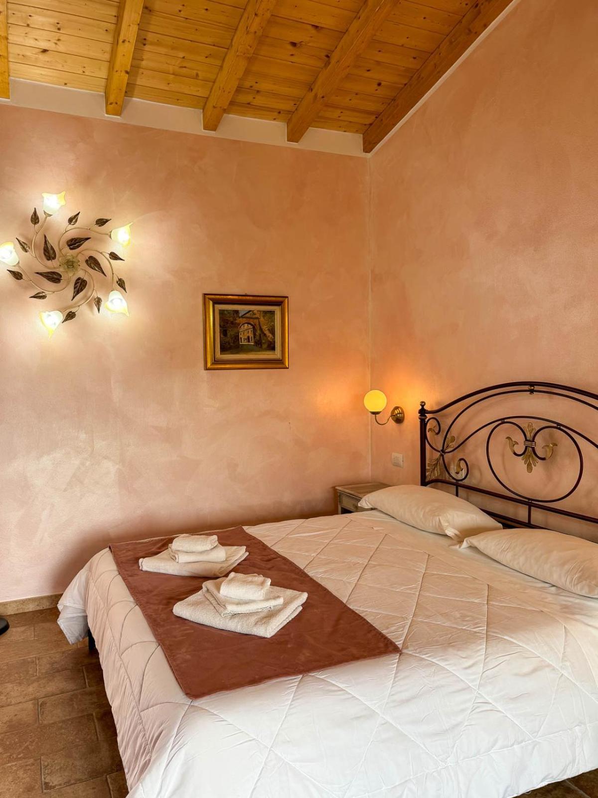 La Poggiata Aparthotel Monterotondo  Ngoại thất bức ảnh